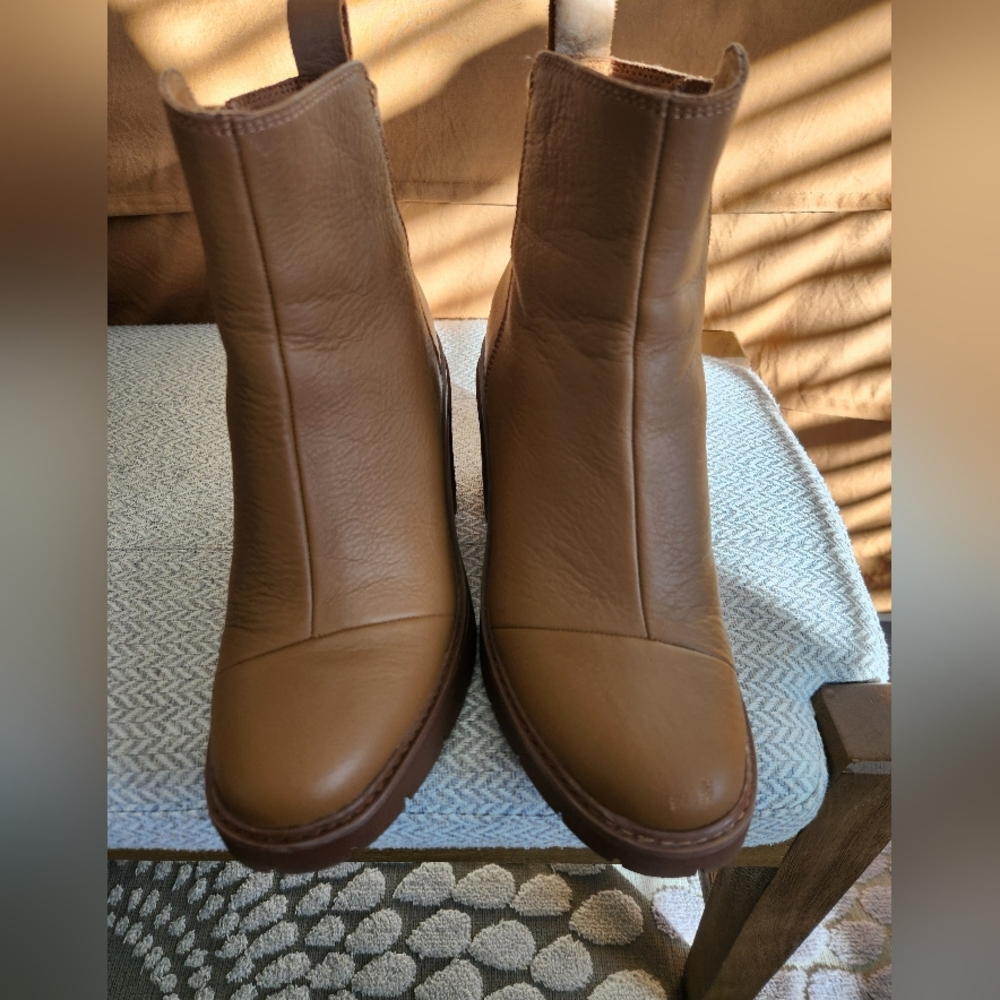 Toms Brown Ankle Booties